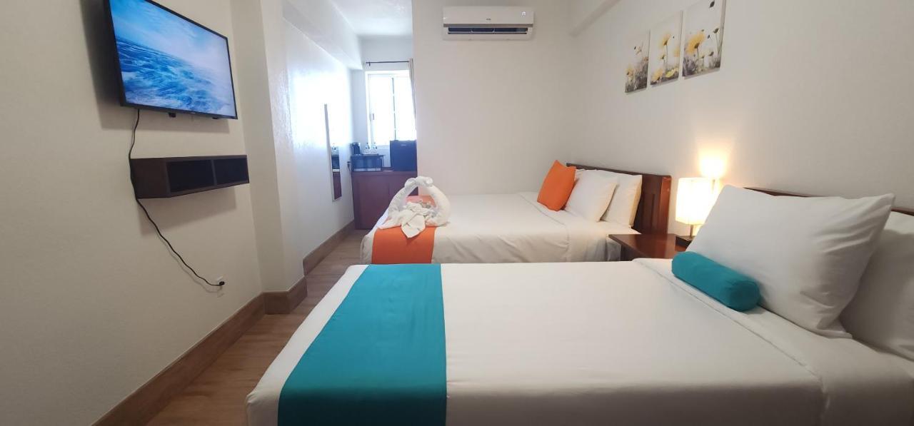 Voyager Sun & Reef Hotel Сан Педро Екстериор снимка
