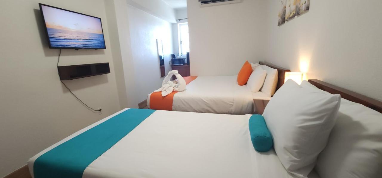 Voyager Sun & Reef Hotel Сан Педро Екстериор снимка