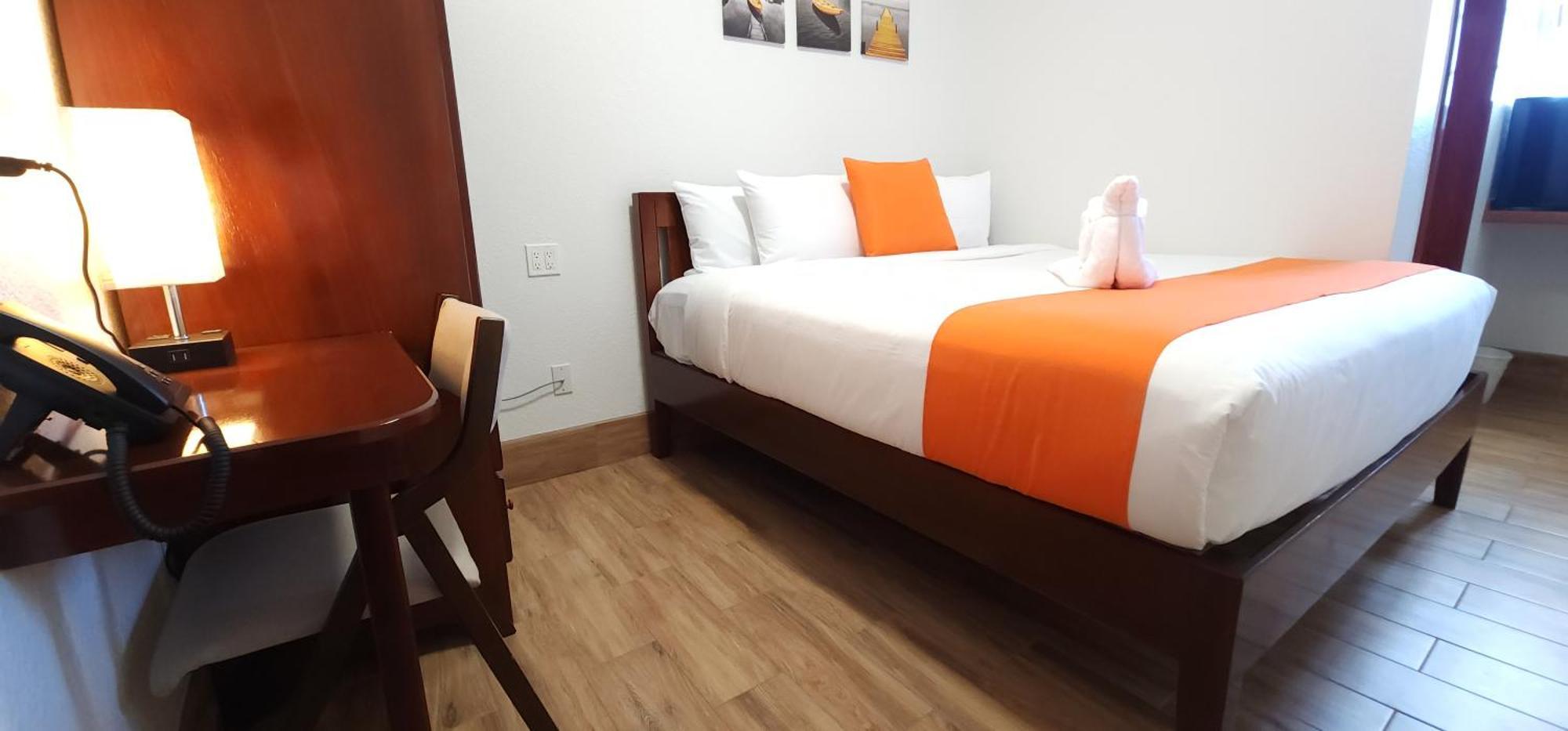 Voyager Sun & Reef Hotel Сан Педро Екстериор снимка