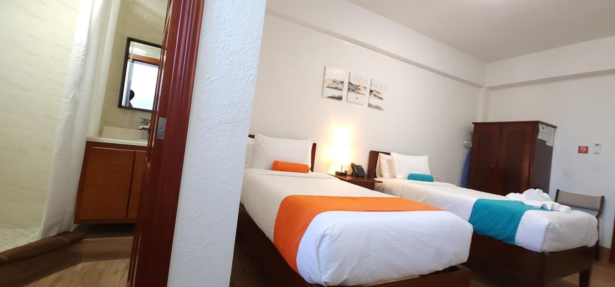 Voyager Sun & Reef Hotel Сан Педро Екстериор снимка